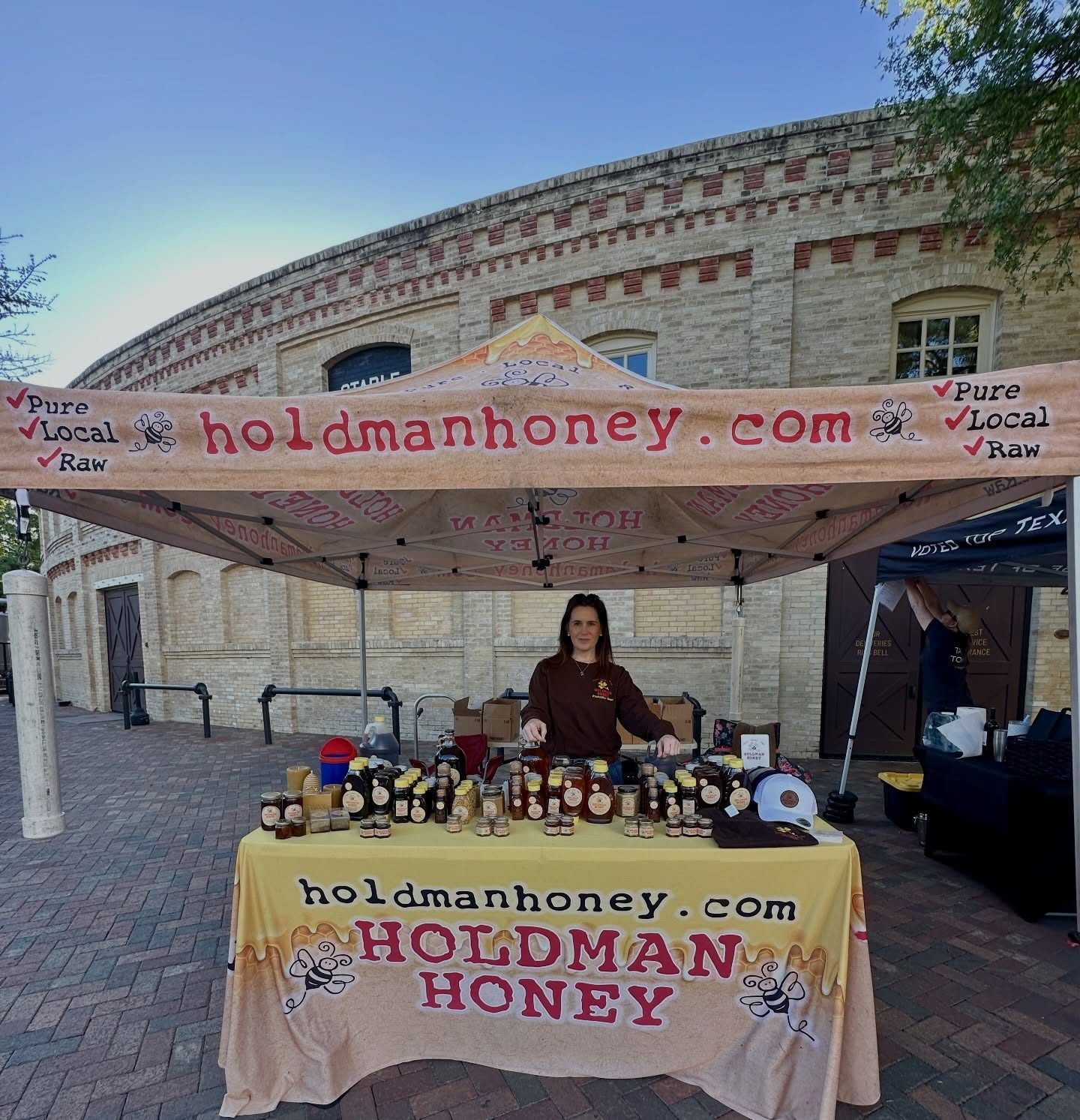 Holdman Honey 4